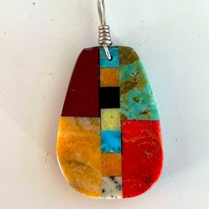 HANDMADE SANTA DOMINGO PUEBLO NECKLACE
